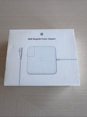 Apple 60W MagSafe Power Adapter - White Model A1344